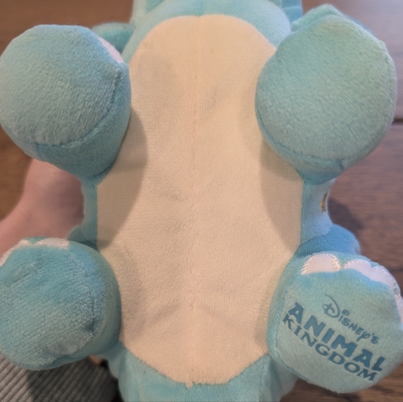 Disney Animal Kingdom Chester Hester Dino Institute Triceratops Small Plush - Picture 5 of 6